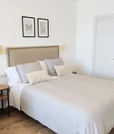 24 H Self Check-in Vistas Al Mar Lägenhet