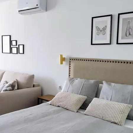 24 H Self Check-in Vistas Al Mar Torremolinos